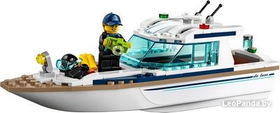 Конструктор LEGO City 60221 Яхта для дайвинга - фото4
