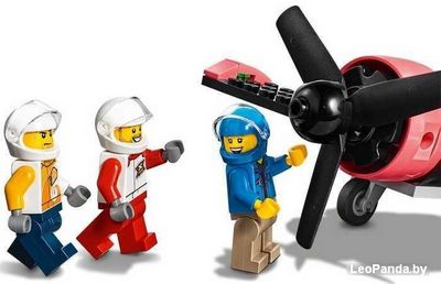 Конструктор LEGO City 60260 Воздушная гонка - фото4