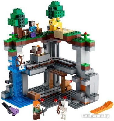 Конструктор LEGO Minecraft 21169 Первое приключение - фото3