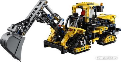 Конструктор LEGO Technic 42121 Тяжелый экскаватор - фото3