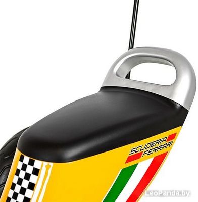 Педальная машинка Chi Lok Bo Ferrari Go Kart 8931 (желтый) - фото4
