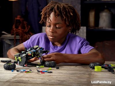 Конструктор LEGO Technic 42118 Monster Jam Grave Digger - фото4