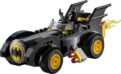 Конструктор LEGO Batman 76180 Бэтмен против Джокера: погоня на Бэтмобиле - фото4
