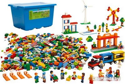 Конструктор LEGO 9389 Community Starter
