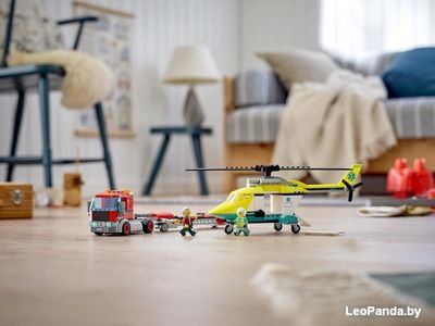 Конструктор LEGO City 60343 Грузовик для спасательного вертолета - фото3